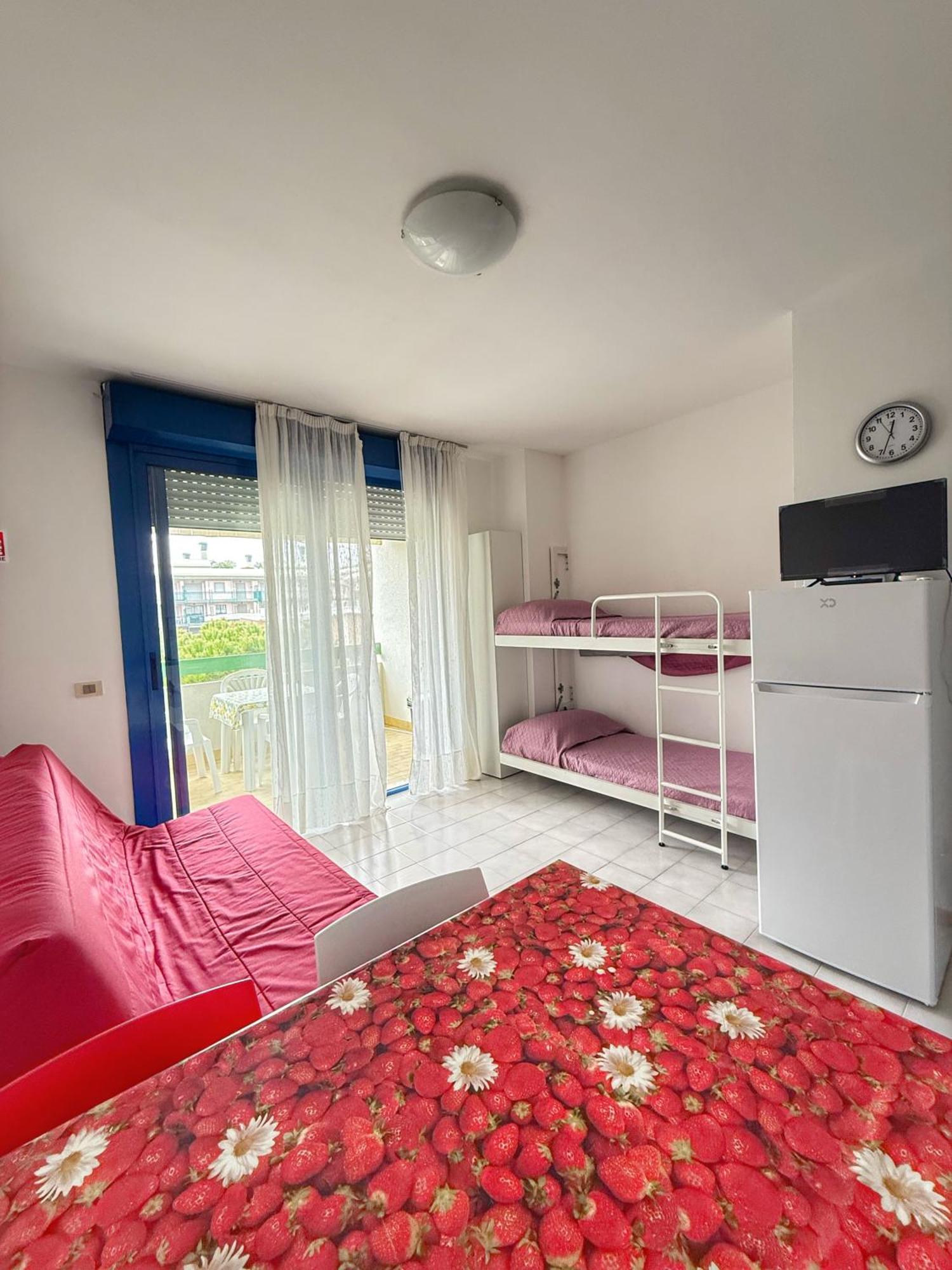 Grazioso Appartamento N 76 A 100Mt Dal Mare Bibione Ngoại thất bức ảnh
